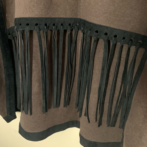 Tyler Boe brown/black cashmere poncho/cape with black fringe. Size XS/S - Picture 7 of 11